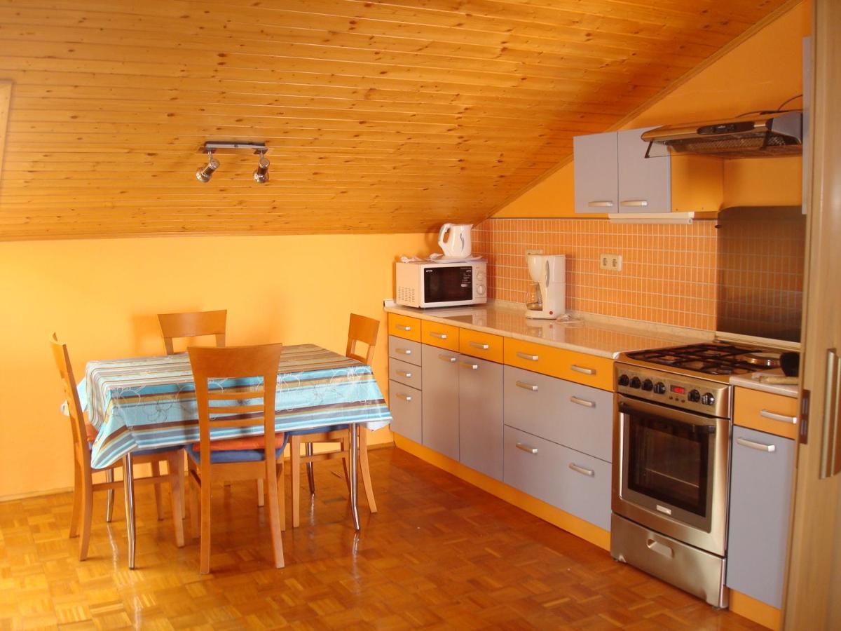 Apartmani Zafaranic Crikvenica Exterior photo
